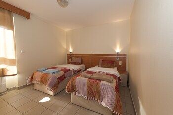 Hotel Victoire, Poitiers Gare Экстерьер фото